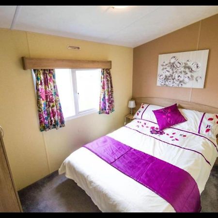 Sbl70 - Camber Sands Holiday Park - Sleeps 8 - Close Swimming Pools And Facilities - Private Parking Dış mekan fotoğraf